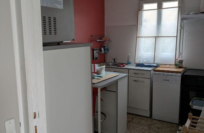 Maison semi mitoyenne, 7 studios et deux T2 — photo 4