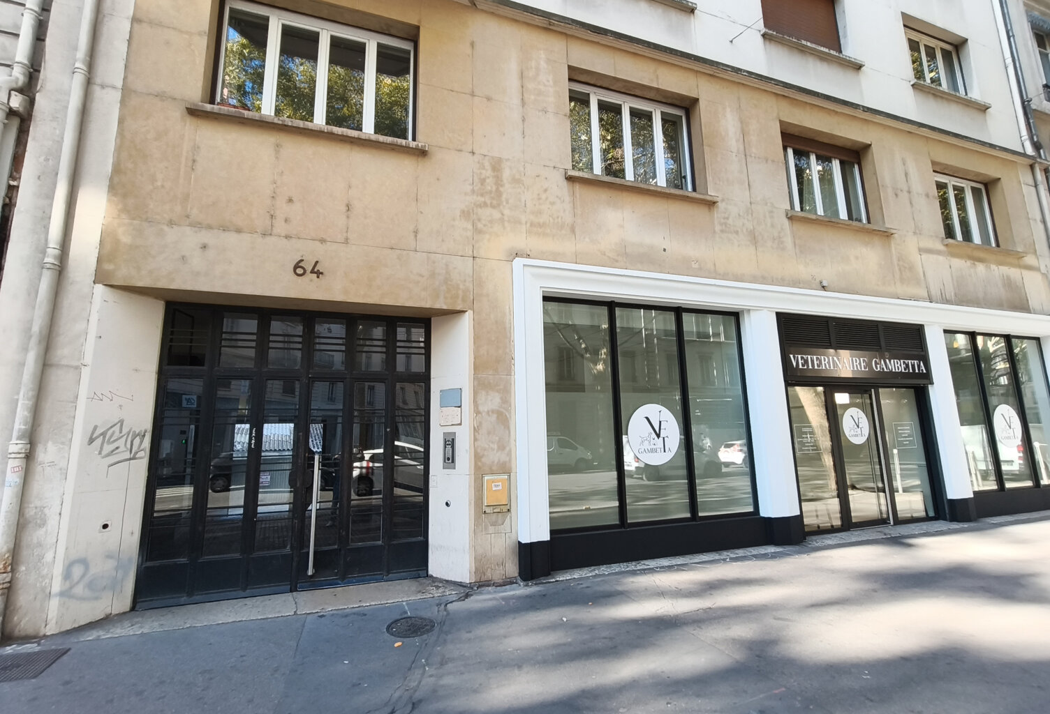 GARAGE SAXE GAMBETTA — photo 1