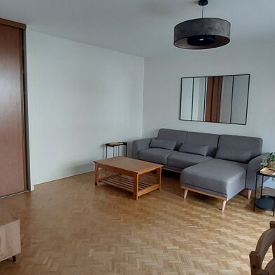 Appartement 2 pièces 969 €