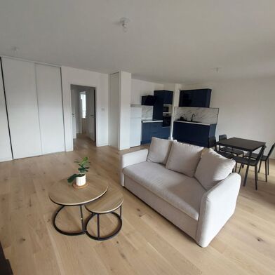 Appartement 3 pièces 1345 €