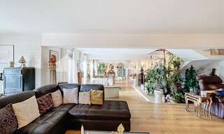 Maison 8 Pièces 325 m² à vendre à Castelginest (31780)