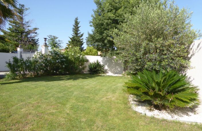 Villa contemporaine avec piscine — photo 3
