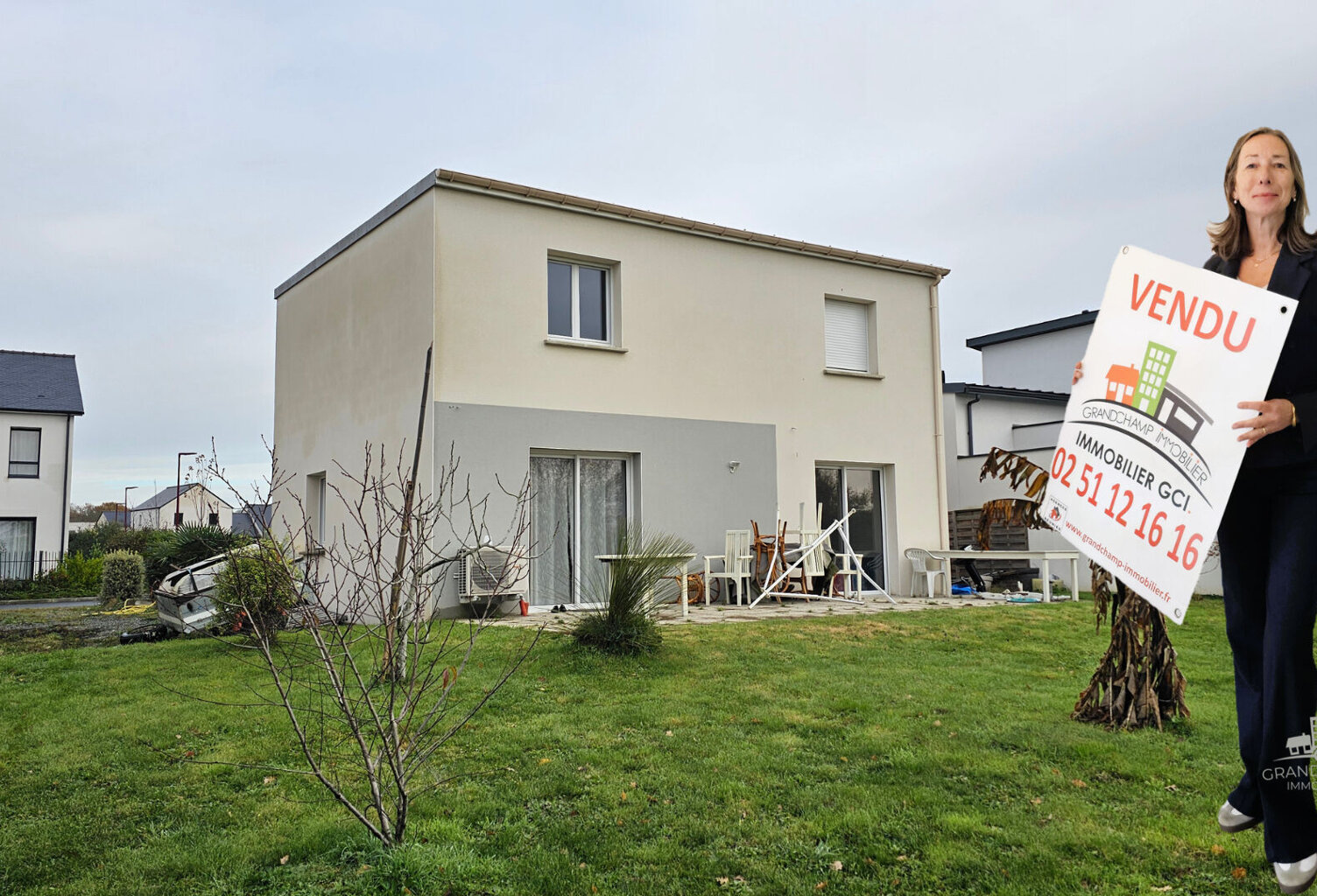 Contemporaine DPE A de 4 ch + double garage dans le centre de Sucé-sur-Erdre — photo 1