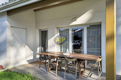 Appartement 4 pièces 291200 €