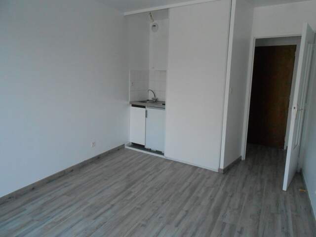 Appartement Cesson Sevigne 1 piece 18.82 m2 — photo du bien