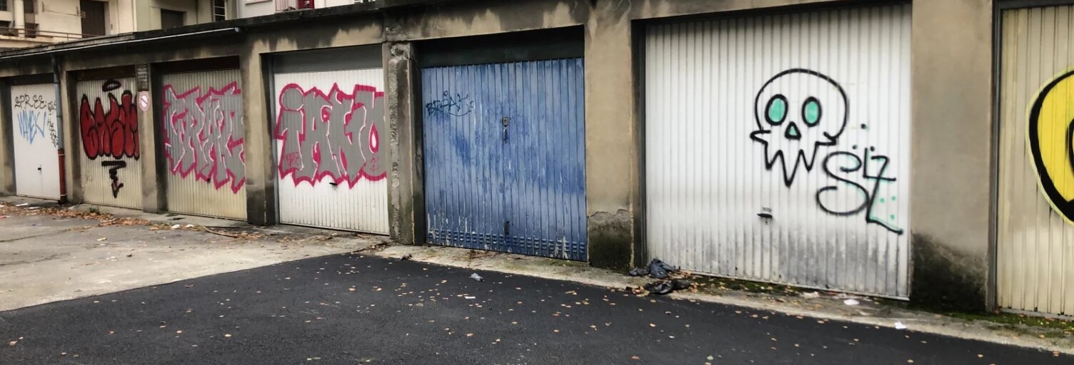 Garage  11 m² à louer à Grenoble (38000)