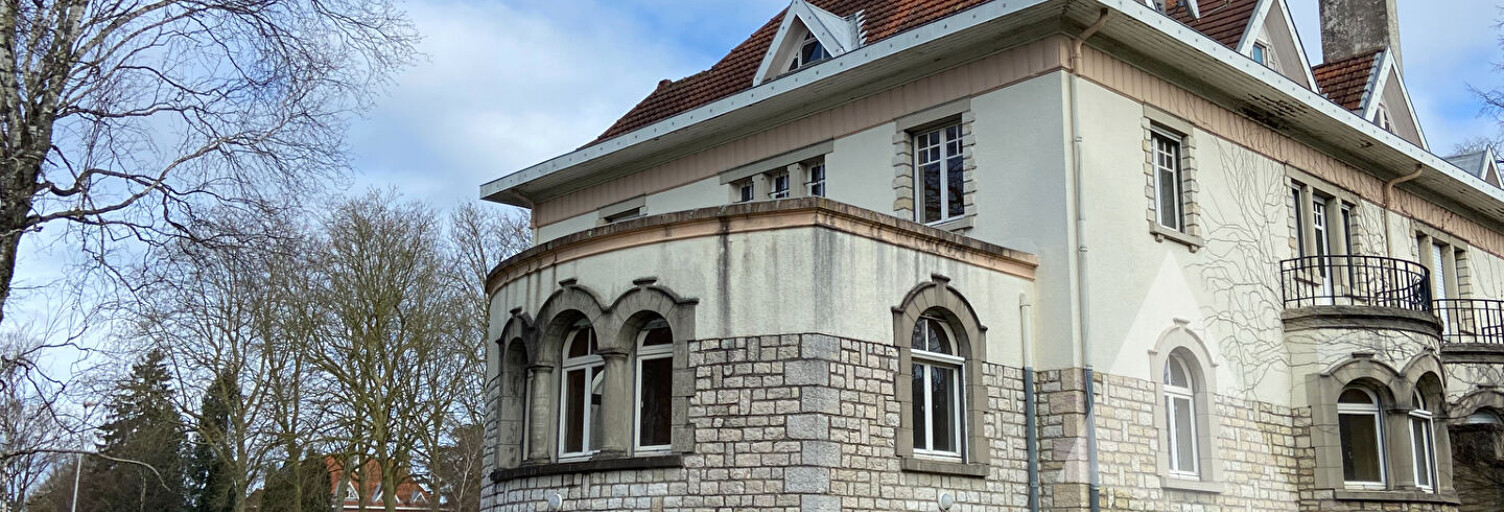 Maison 11 Pièces 245 m² à vendre à Tavaux (39500)