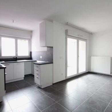 Appartement 2 pièces 734 €