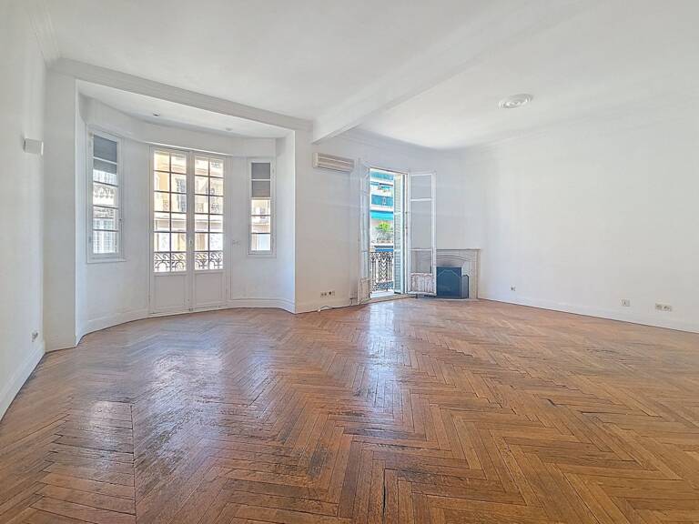 Libération - 5 pièces - 113.50 m2 — photo 1