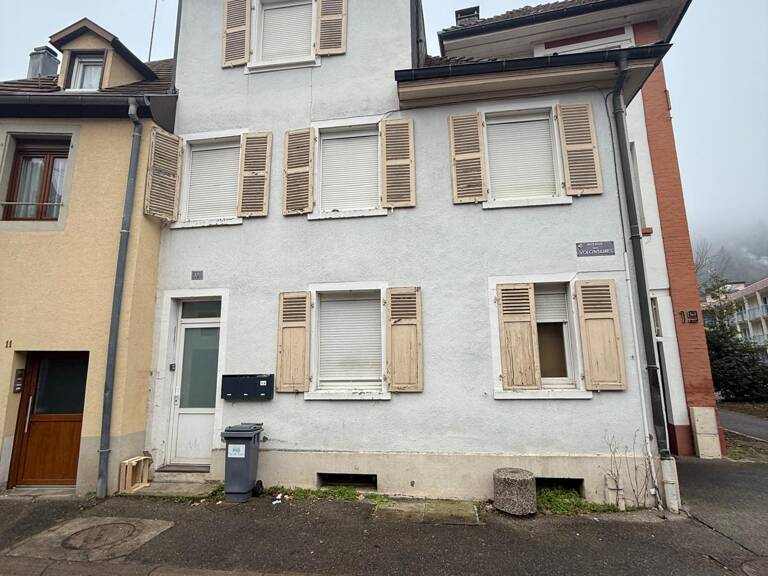 Immeuble  70 m² — photo 1