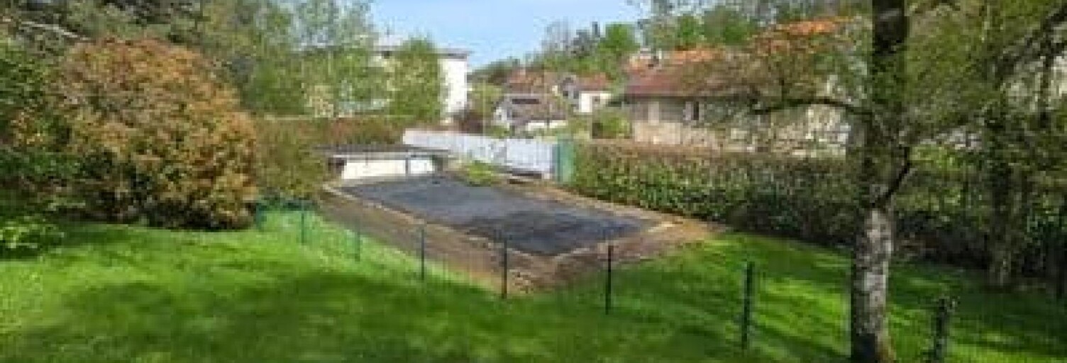 Terrain  1720 m² à vendre à Lons-le-Saunier (39000)