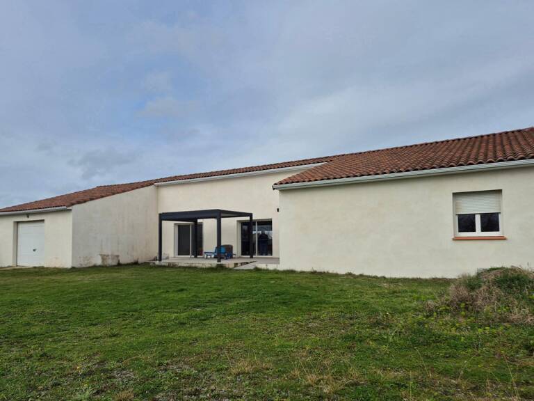 Monestiès, grande maison de Plain-Pied de 192m2 — photo 1