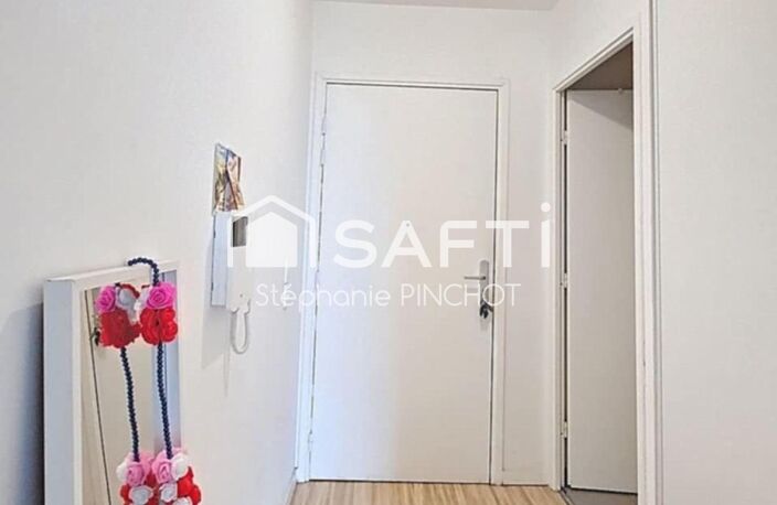 Superbe T2 plein sud avec loggia, parking et box en résidence sécurisée — photo 5