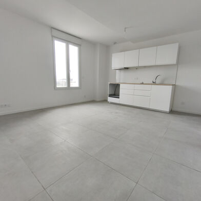 Appartement 2 pièces 585 €