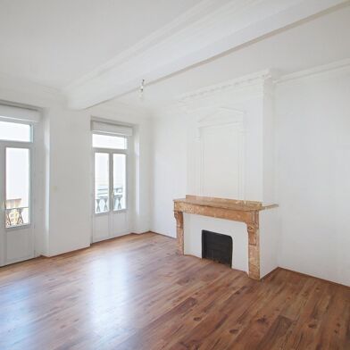 Appartement 5 pièces 185000 €