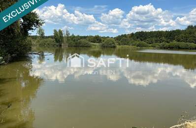 Etang fondé en titre,chalet en dur,  22000m² de surface. — photo du bien