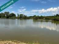 Etang fondé en titre,chalet en dur,  22000m² de surface. — photo 2