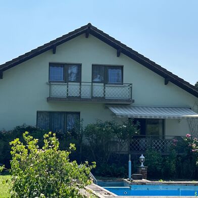 Maison 10 pièces 415000 €