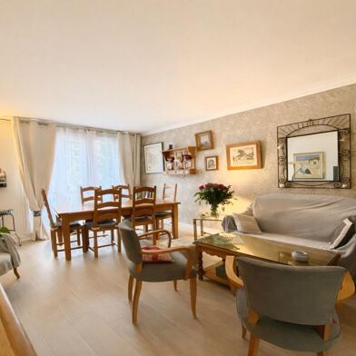 Appartement 4 pièces 265000 €