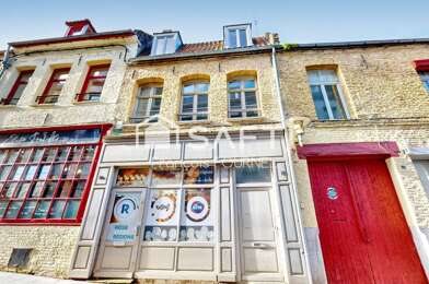 Immeuble  151500 €