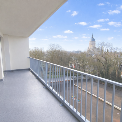 Appartement 3 pièces 1290 €