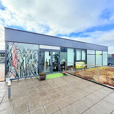 Commerce  219000 €