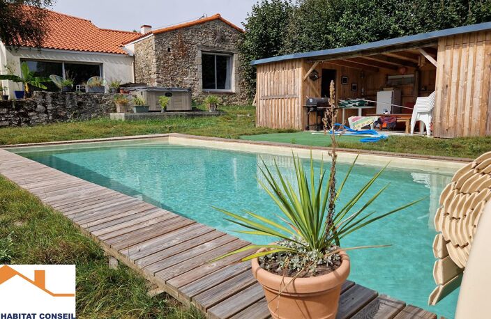 Vente maison 5 pièces 164 m² Les Lucs-sur-Boulogne (85170) — photo 2