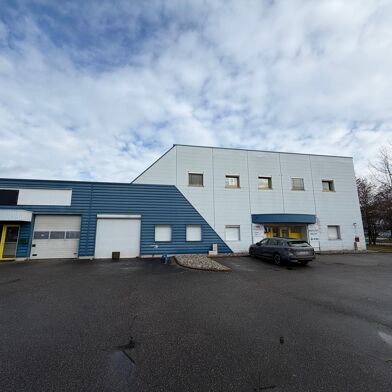 Commerce  132500 €