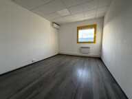 Commerce  83 m² — photo 2