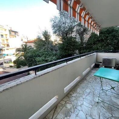 Appartement 2 pièces 245000 €