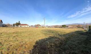 Terrain  645 m² à vendre à Les Avenières Veyrins-Thuellin (38630)