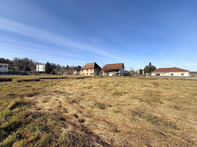 Terrain 480 m² - VEYRINS-THUELLIN — photo 1