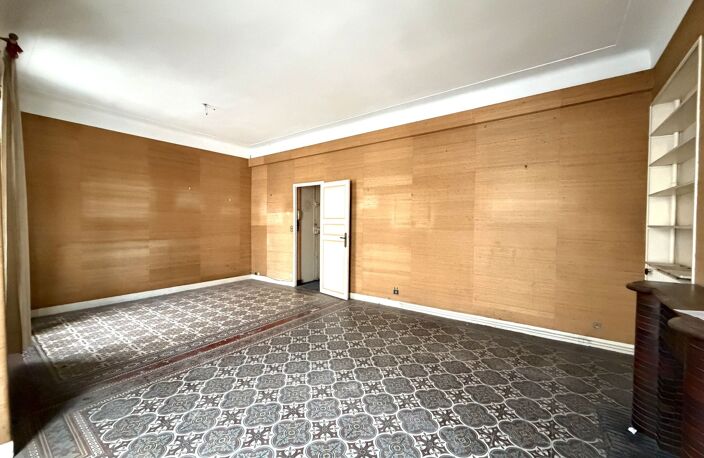 Vente appartement 3 pièces 84 m² Marseille 4 (13004) — photo 2
