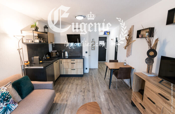 Studio 25M² Entièrement Rénové Vendu Meublé Idéalement situé Plage Centre Ville — photo 3