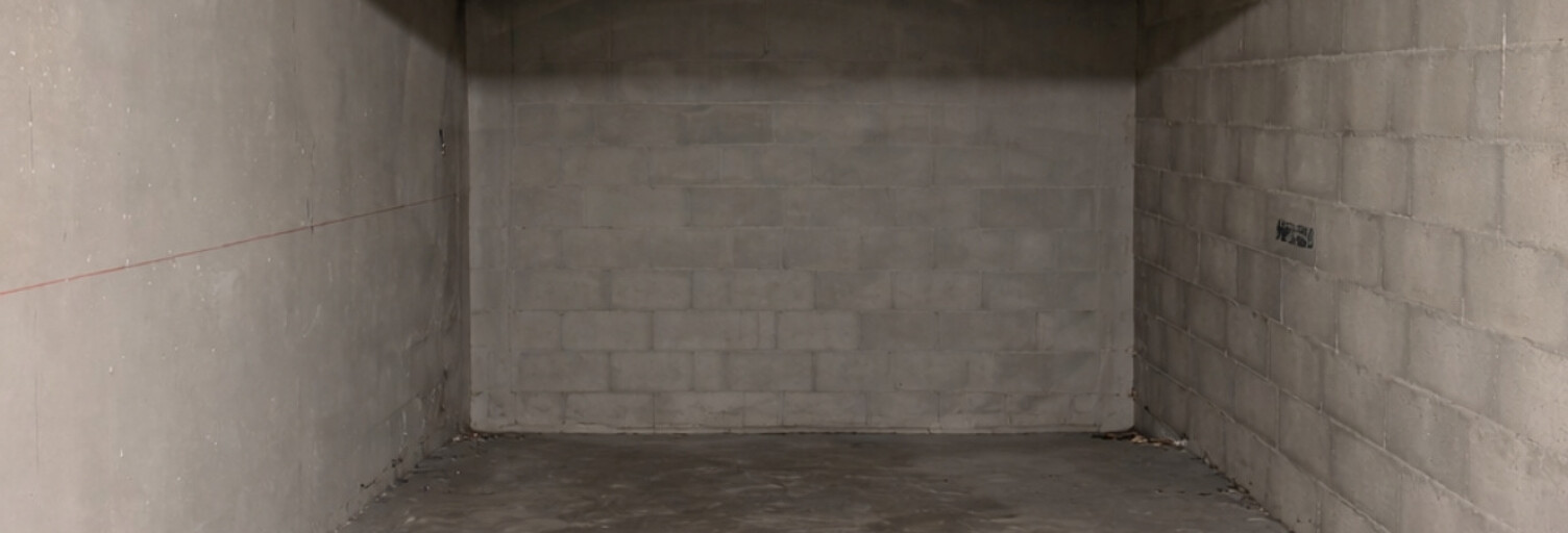 Garage  15 m² à vendre à Marseille 7 (13007)