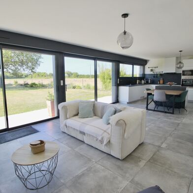 Maison 6 pièces 335000 €