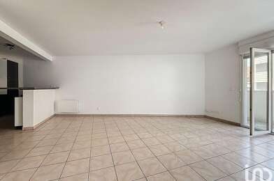 Appartement 4 pièces 308000 €