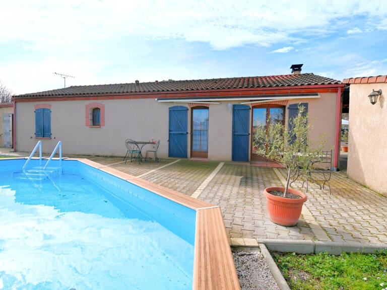 Maison de 120 m2 de plain-pied avec garage et piscine — photo 1