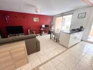 À vendre – Appartement T2 avec grande terrasse – Ascenseur - Les Bouisses — photo 2