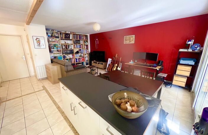 À vendre – Appartement T2 avec grande terrasse – Ascenseur - Les Bouisses — photo 3