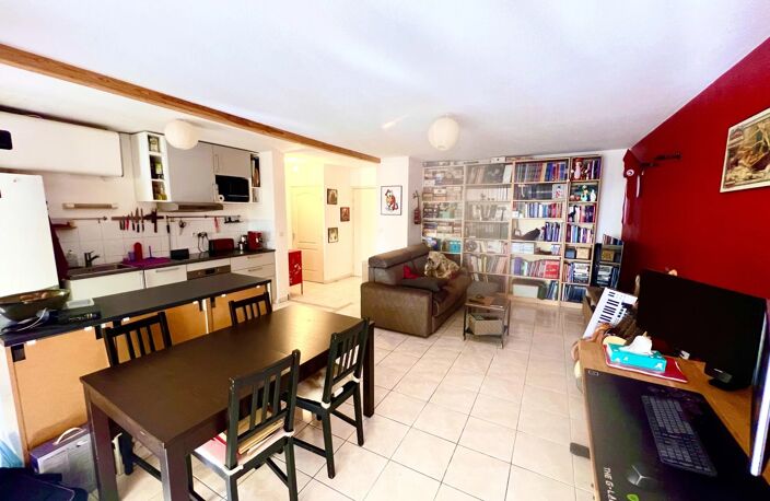 À vendre – Appartement T2 avec grande terrasse – Ascenseur - Les Bouisses — photo 5