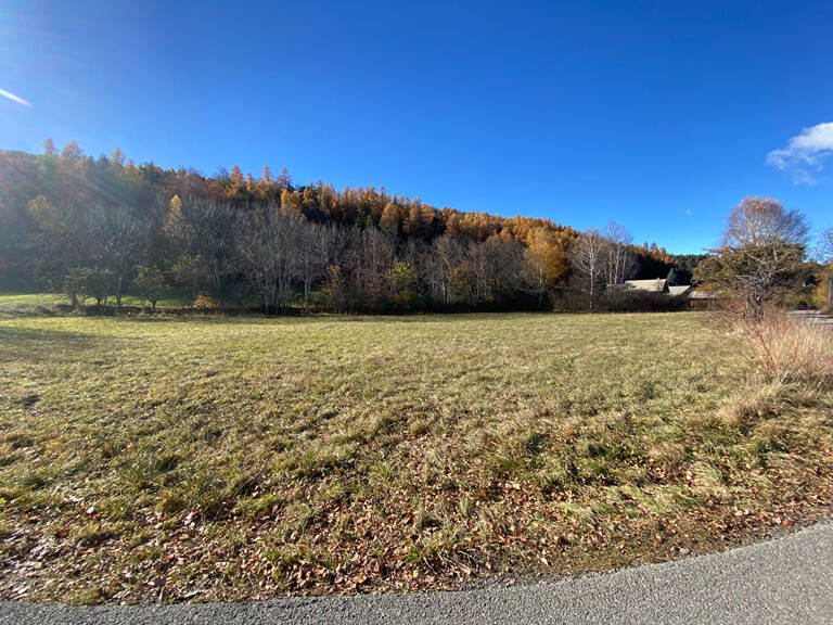 Terrain Crots 1045 m2 — photo 1
