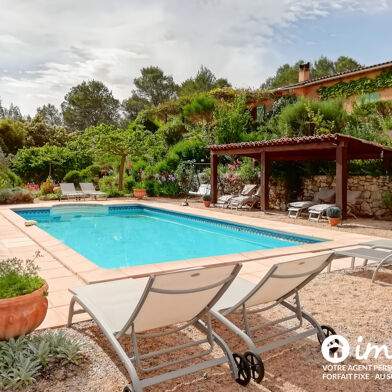 Maison 9 pièces 799900 €