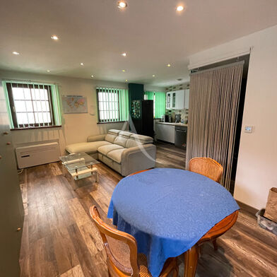 Appartement 4 pièces 109000 €