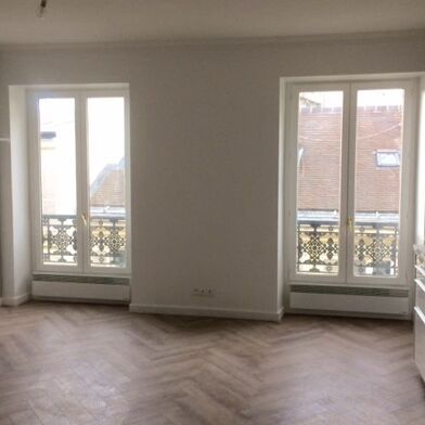 Appartement 2 pièces 1360 €