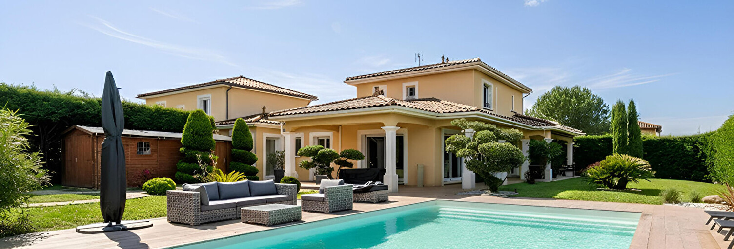 Maison 7 Pièces 176 m² à vendre à Saint-Bonnet-de-Mure (69720)