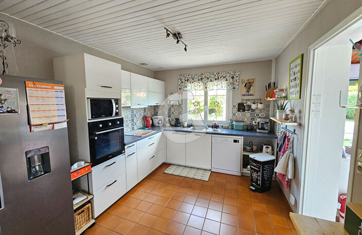 MAISON 4 PIECES- 124M² - À VENDRE- ANGLES — photo 3