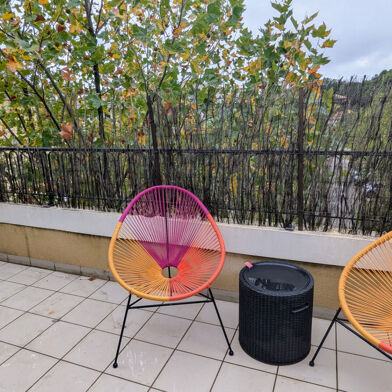 Appartement 3 pièces 1303 €