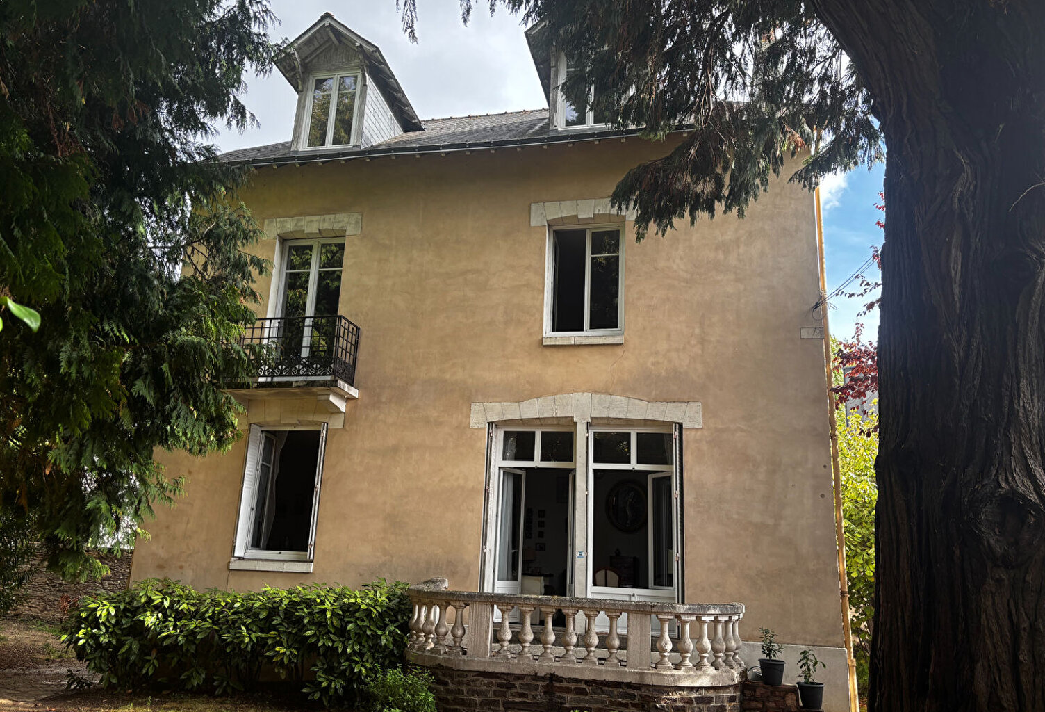 MAISON DE MAITRE 7 PIECES SAINT-DONATIEN — photo 1