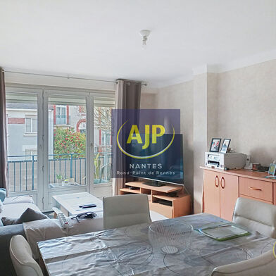 Appartement 4 pièces 207700 €